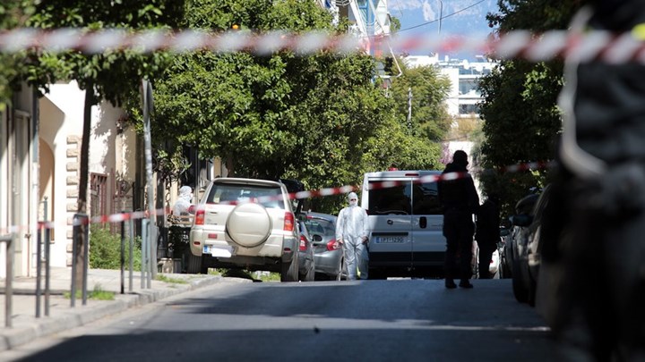 Επιχείρηση σε Σεπόλια και Εξάρχεια: Η Αντιτρομοκρατική βρήκε τούνελ και αντιαρματικά