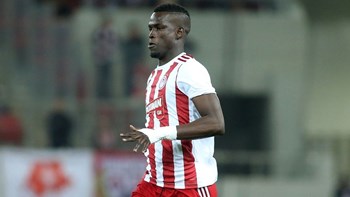 Κορονοϊός: Ο Μπα κάνει προπόνηση στο… μπαλκόνι – ΒΙΝΤΕΟ