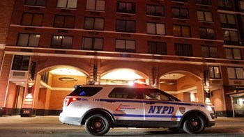 ΗΠΑ: “Βουτιά” θανάτου από τον 16ο όροφο – Φόβοι ότι δεν άντεξε την απομόνωση λόγω κορονοϊού