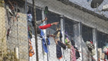 Κορονοϊός: Αιματηρή εξέγερση σε φυλακή της Κολομβίας λόγω των μέτρων για τον ιό – 23 νεκροί