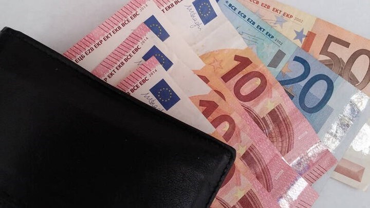 Κορονοϊός: Ανοίγει η πλατφόρμα για τα 800 ευρώ – Αυτό είναι το έντυπο