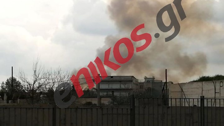 Συναγερμός στην Πυροσβεστική για φωτιά στη Λυκόβρυση – ΦΩΤΟ αναγνώστη