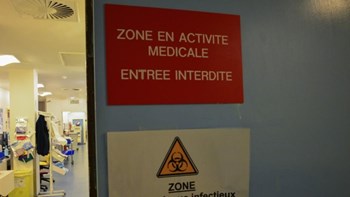 Κορονοϊός-Γαλλία: 186 νεκροί σε 24 ώρες – Στα 19.856 τα επιβεβαιωμένα κρούσματα