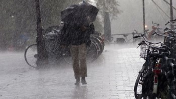 Καιρός: Έκτακτο δελτίο επιδείνωσης – Έρχονται χιόνια, καταιγίδες και θυελλώδεις άνεμοι