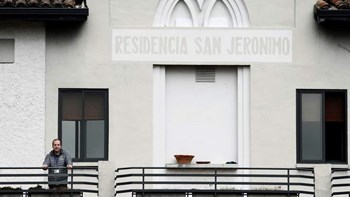 Κορονοϊός: “Ωρολογιακή βόμβα” τα γηροκομεία στην Ευρώπη