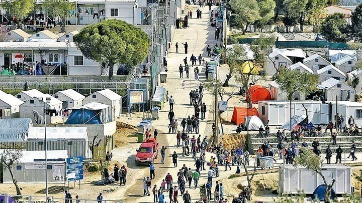Κορονοϊός-Κομισιόν: Ετοιμάζεται σχέδιο για ενδεχόμενα κρούσματα σε δομές προσφύγων στην Ελλάδα