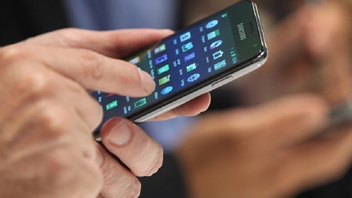 Κορονοϊός: Πόσα SMS διεκπεραιώθηκαν το πρώτο 24ωρο