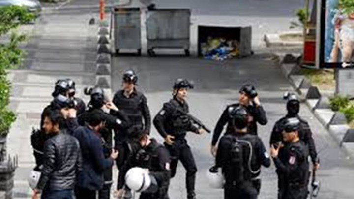 Κορονοϊός – Τουρκία: Εκατοντάδες συλλήψεις για «προκλητικές» αναρτήσεις στα social media