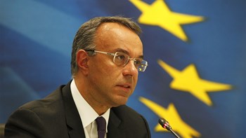 Κορονοϊός – Σταϊκούρας: Ύφεση από 1% έως 3% στην ελληνική οικονομία