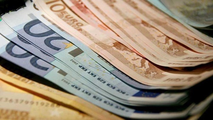 Κορονοϊός: Αυτή είναι η απόφαση για τα 600 ευρώ – Ποιοι θα τα πάρουν