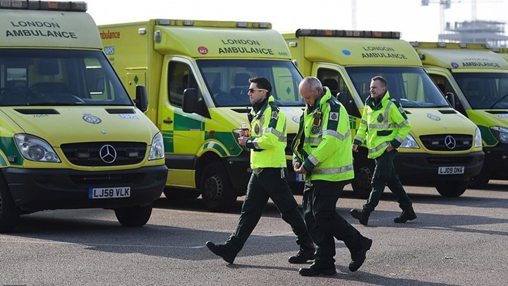 Κορονοϊός: Ξεπέρασαν τους 1.000 οι νεκροί στη Βρετανία – 260 θάνατοι σε μία ημέρα