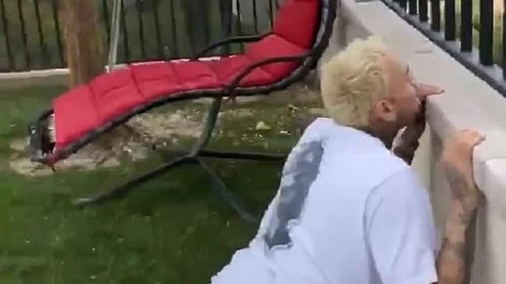 Κρις Μπράουν: Ο πρώην της Ριάνα κρύβεται από φανατική θαυμάστρια – ΒΙΝΤΕΟ