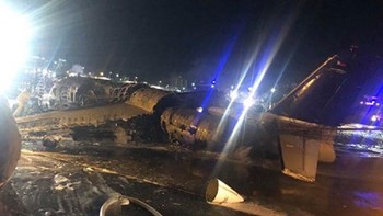 Μανίλα: Αεροπλάνο τυλίχτηκε στις φλόγες πριν από την απογείωση – Οκτώ νεκροί – ΦΩΤΟ- ΒΙΝΤΕΟ