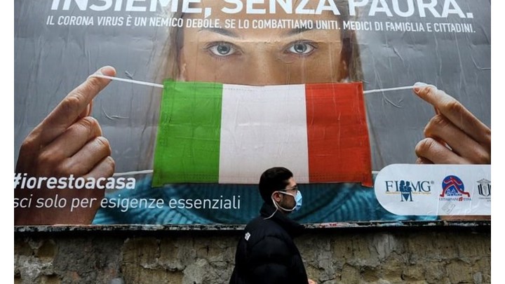 Κορονοϊός: Ξεκίνησαν τα κατ’ οίκον τεστ ανίχνευσης στη Νάπολη