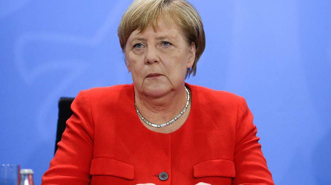 Απορρίπτει ξανά τα κορονο-ομόλογα η Μέρκελ