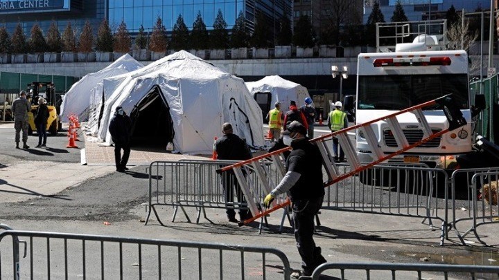Κορονοϊός: Ξεπερνούν τους 17.000 οι θάνατοι στις ΗΠΑ