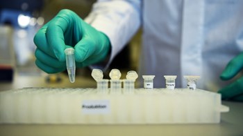 Κορονοϊός: Πού βρίσκεται η προσπάθεια για την ανακάλυψη εμβολίου