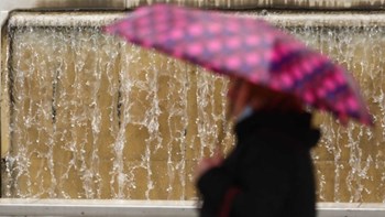 Καιρός: Καταιγίδες και χιόνια σήμερα – Η αναλυτική πρόγνωση