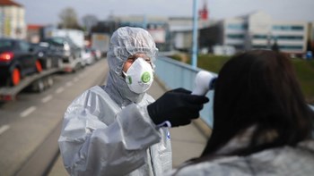 Κορονοϊός-Γερμανία: Πρόστιμο έως και 1.000 ευρώ σε όσους δεν τηρούν την απόσταση του 1,5 μέτρου