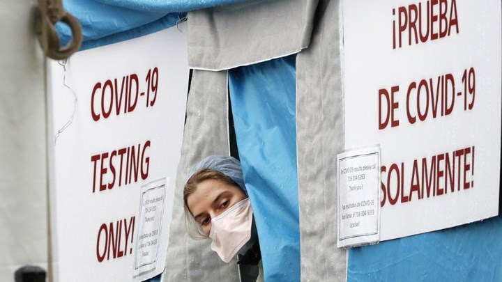 Κορονοϊός: Νέο θλιβερό ρεκόρ στις ΗΠΑ με 1.480 θανάτους μέσα σε 24 ώρες – Έφτασαν τους 7.406