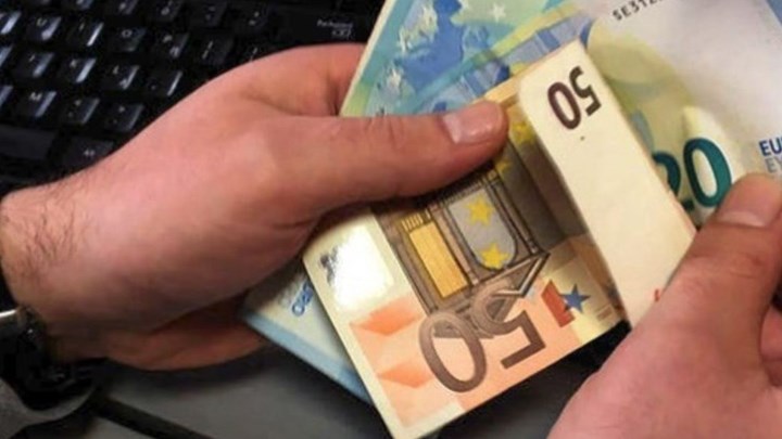 Έρχεται νέο επίδομα 800 ευρώ και για τον Μάιο
