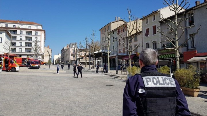 Επίθεση με μαχαίρι στη Γαλλία – Πληροφορίες για δύο νεκρούς