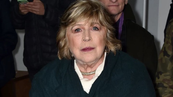 Κορονοϊός: Θετική στον ιό η τραγουδίστρια Μάριαν Φέιθφουλ