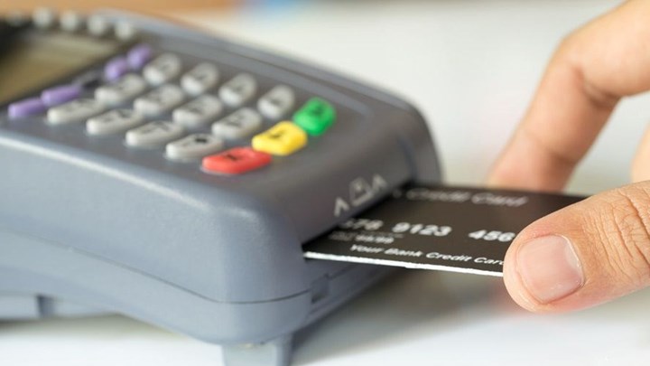 Λιγότερες αποδείξεις για το αφορολόγητο – Οι αλλαγές που εξετάζει το οικονομικό επιτελείο