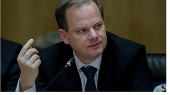 Καραμανλής: Ανοιχτό το ενδεχόμενο για αυστηρότερους περιορισμούς στις εθνικές ενόψει Πάσχα