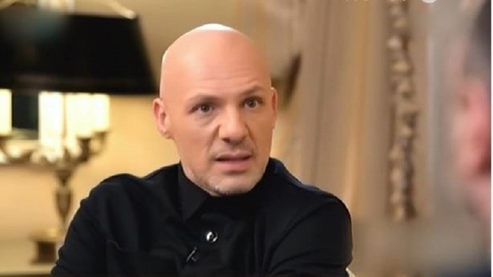 Νίκος Μουτσινάς: Η μάχη με τα κιλά και ο λόγος που κόπηκε το «ξαναδέστε τους» – ΒΙΝΤΕΟ
