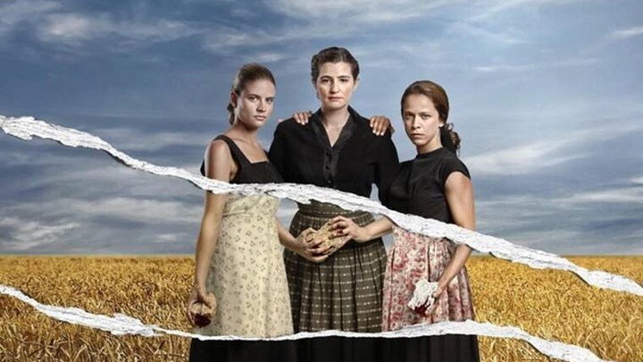 Άγριες Μέλισσες: Όλη η αλήθεια για τα γυρίσματα της σειράς – ΒΙΝΤΕΟ