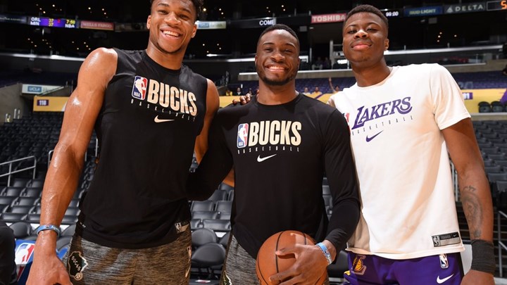 Διπλή δωρεά από τους Αντετοκούνμπο – 20.000 μάσκες σε Δήμο Ζωγράφου και ΟΠΑΝΔΑ