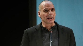 Βαρουφάκης για Eurogroup: Η κυβέρνηση να θέσει βέτο  – Ελπίζω ο κ. Σταϊκούρας να έχει ηχογραφήσει