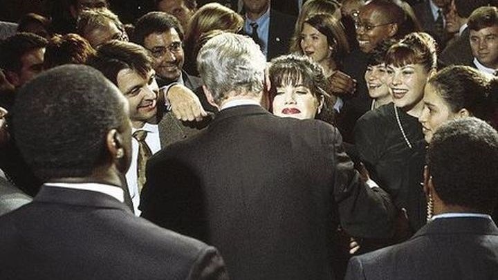 Πέθανε η γυναίκα που αποκάλυψε το σκάνδαλο Λεβίνσκι