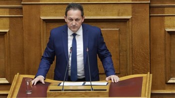 Πέτσας: Η άρση των περιοριστικών μέτρων δεν θα είναι οριζόντια και ταυτόχρονη