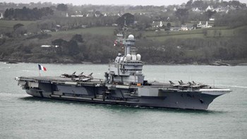 Κορονοϊός: Θετικά διαγνώστηκαν 50 μέλη του αεροπλανοφόρου Σαρλ ντε Γκολ