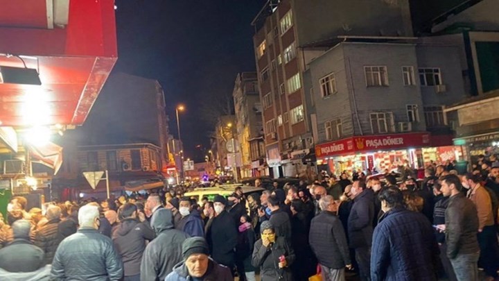Τουρκία: Ουρές και κυκλοφοριακό χάος μετά την καθολική απαγόρευση κυκλοφορίας – ΒΙΝΤΕΟ – ΦΩΤΟ