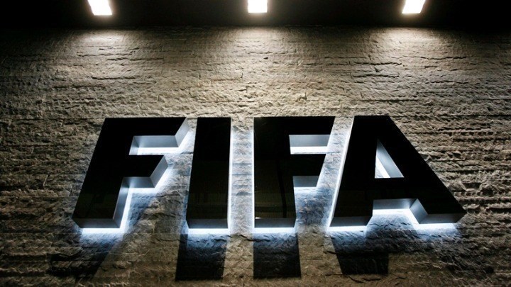 FIFA: Σκέψεις για καθιέρωση και τρίτης μεταγραφικής περιόδου