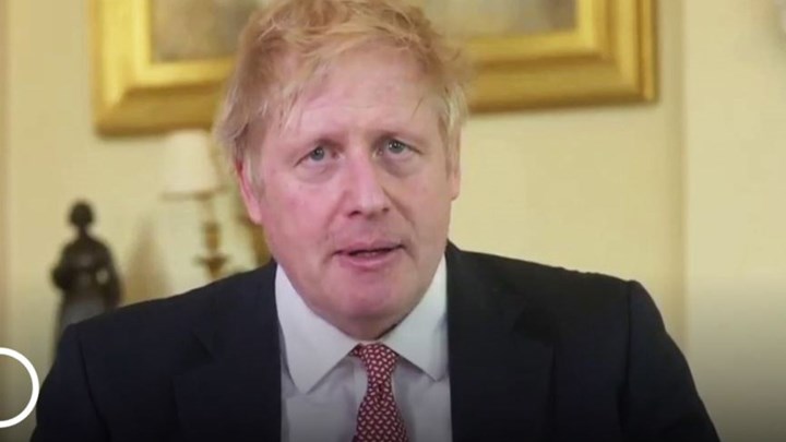 Μπόρις Τζόνσον: Οι πρώτες εικόνες του μετά το εξιτήριο και το “ευχαριστώ” σε γιατρούς και νοσηλευτές – ΒΙΝΤΕΟ