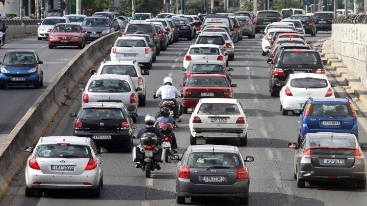 Κορονοϊός: Μειώθηκαν τα ασφαλισμένα αυτοκίνητα