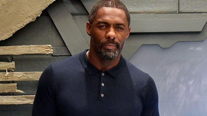 Ο Ίντρις Έλμπα στέλνει μήνυμα ελπίδας με ένα ποίημα – ΒΙΝΤΕΟ