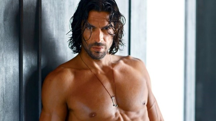 Γιάννης Σπαλιάρας: Ψάχνω ωάριο για να τεκνοποιήσω – ΒΙΝΤΕΟ