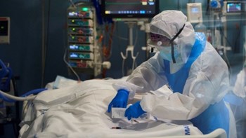 Κορονοϊός: Ξεπέρασαν τους 19.000 οι νεκροί στην Ισπανία – 551 θάνατοι σε μία μέρα