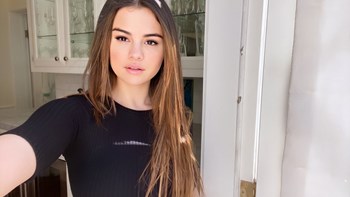 Σελένα Γκόμεζ: Διεκδικεί 10 εκατ. δολάρια από κινεζική εταιρεία για πνευματικά δικαιώματα – ΦΩΤΟ