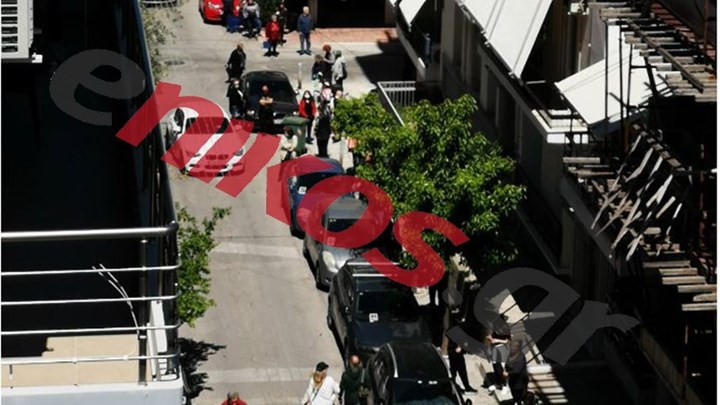 Τεράστιες ουρές σε κρεοπωλεία και σούπερ μάρκετ – ΦΩΤΟ – ΒΙΝΤΕΟ