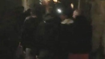 Ρόδος: Υπεράνω του νόμου κάποιοι πολίτες – Έκαναν περιφορά Επιταφίου στην Παλιά Πόλη- ΒΙΝΤΕΟ