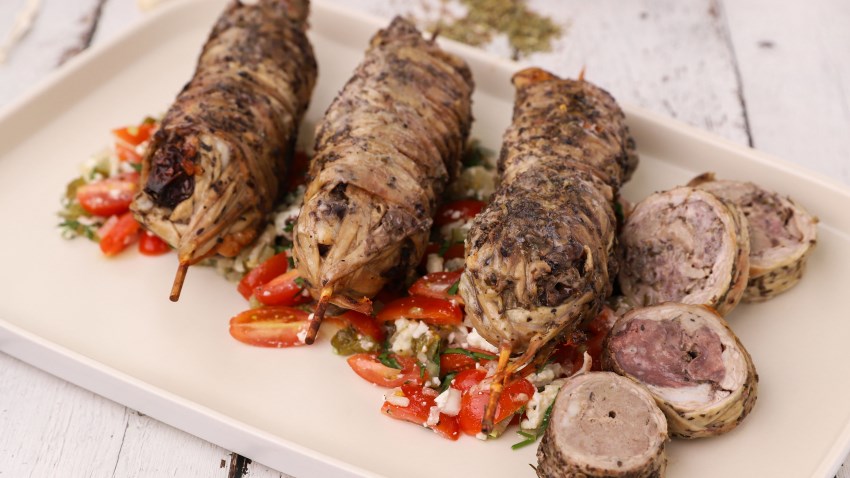 Συνταγή για παραδοσιακό κοκορέτσι: Βήμα – βήμα όλη η διαδικασία