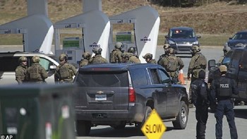 Μακελειό στον Καναδά με τουλάχιστον 16 νεκρούς: Μεταμφιέστηκε σε αστυνομικό και σκόρπισε τον θάνατο