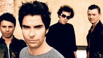 Γνωστός popstar αποκαλύπτει ότι η κόρη του έγινε αγόρι