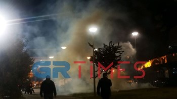Θεσσαλονίκη: Ένταση μεταξύ αστυνομίας και φιλάθλων – ΒΙΝΤΕΟ